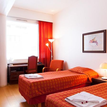 Hotel Aadankosio Joensuu Esterno foto
