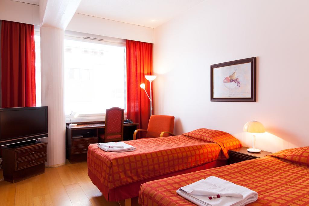 Hotel Aadankosio Joensuu Esterno foto