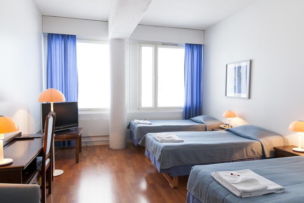 Hotel Aadankosio Joensuu Esterno foto